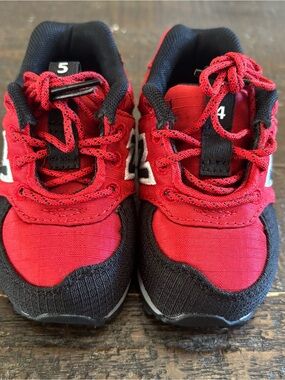 NWOT New Balance 574 Red and Black Infant Sneakers 3C